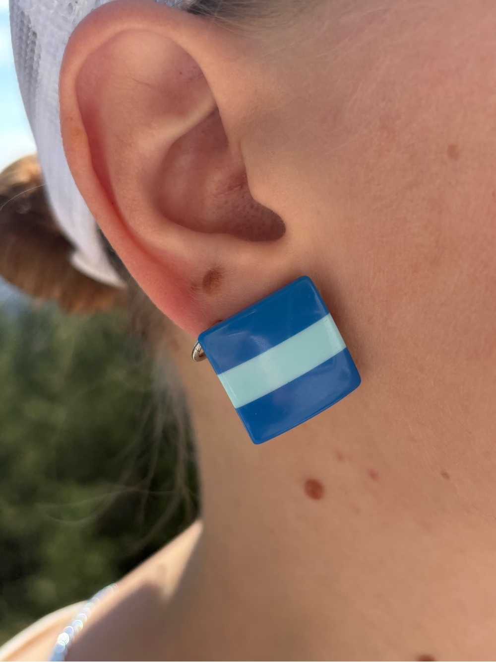 French Laminate Earring